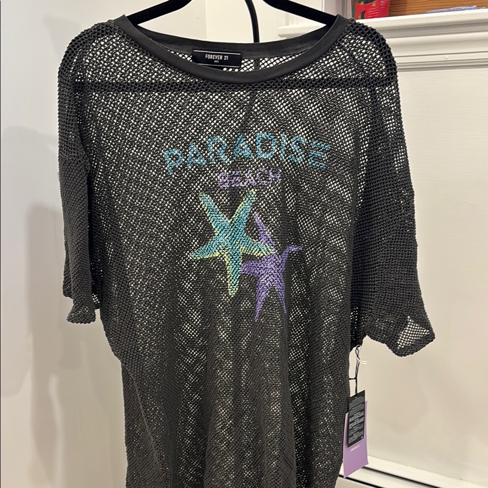 Forever 21 men’s sheer sz M dark gray and Blue Graphic Oversized Top​